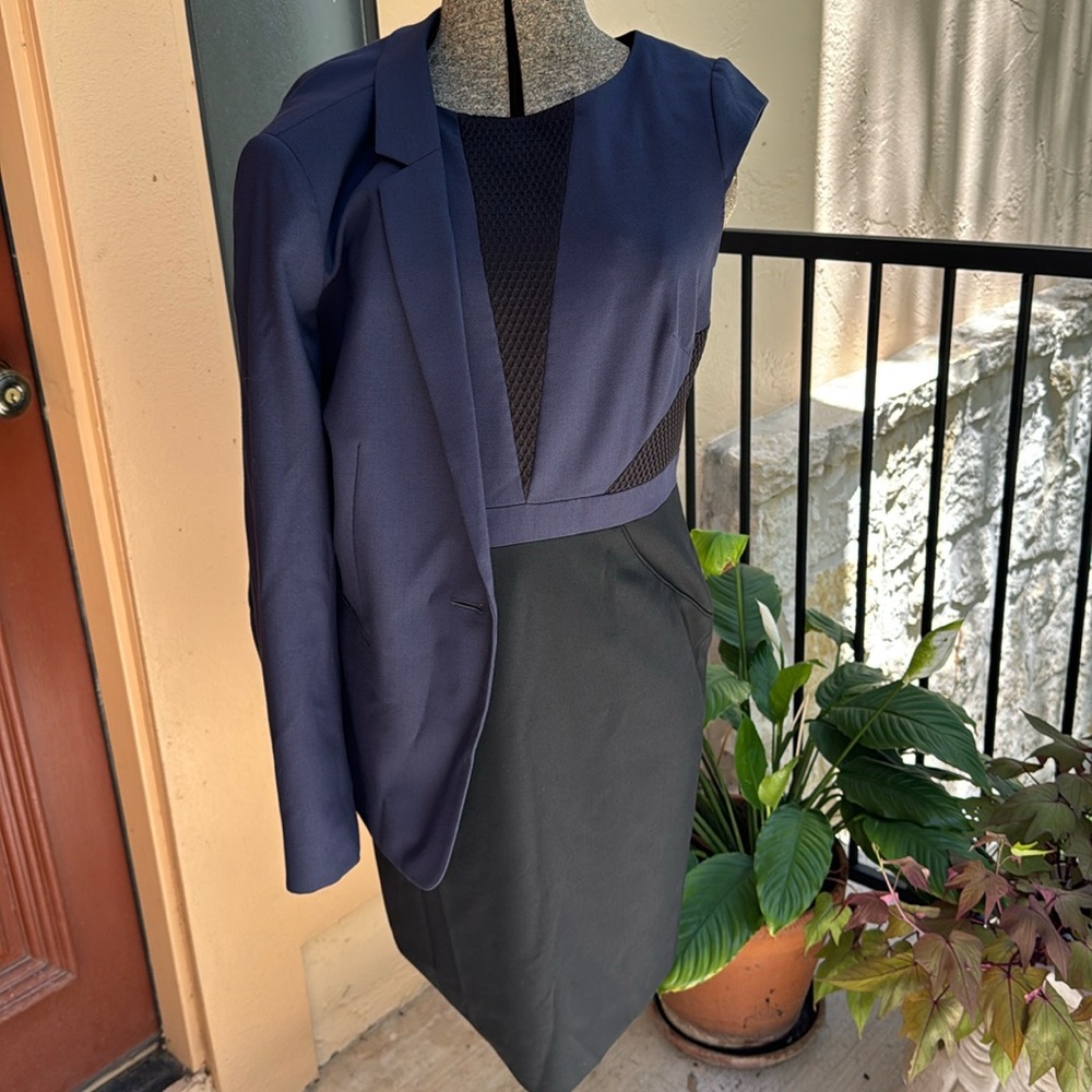 Antonio Melani Navy and Black 2-piece suit, Cap-sleeve Dress and Jacket, Size 4